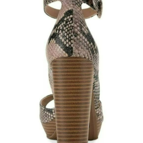 Sun + Stone Reeta Block Heel Platform Sandals-6 - Picture 4 of 7